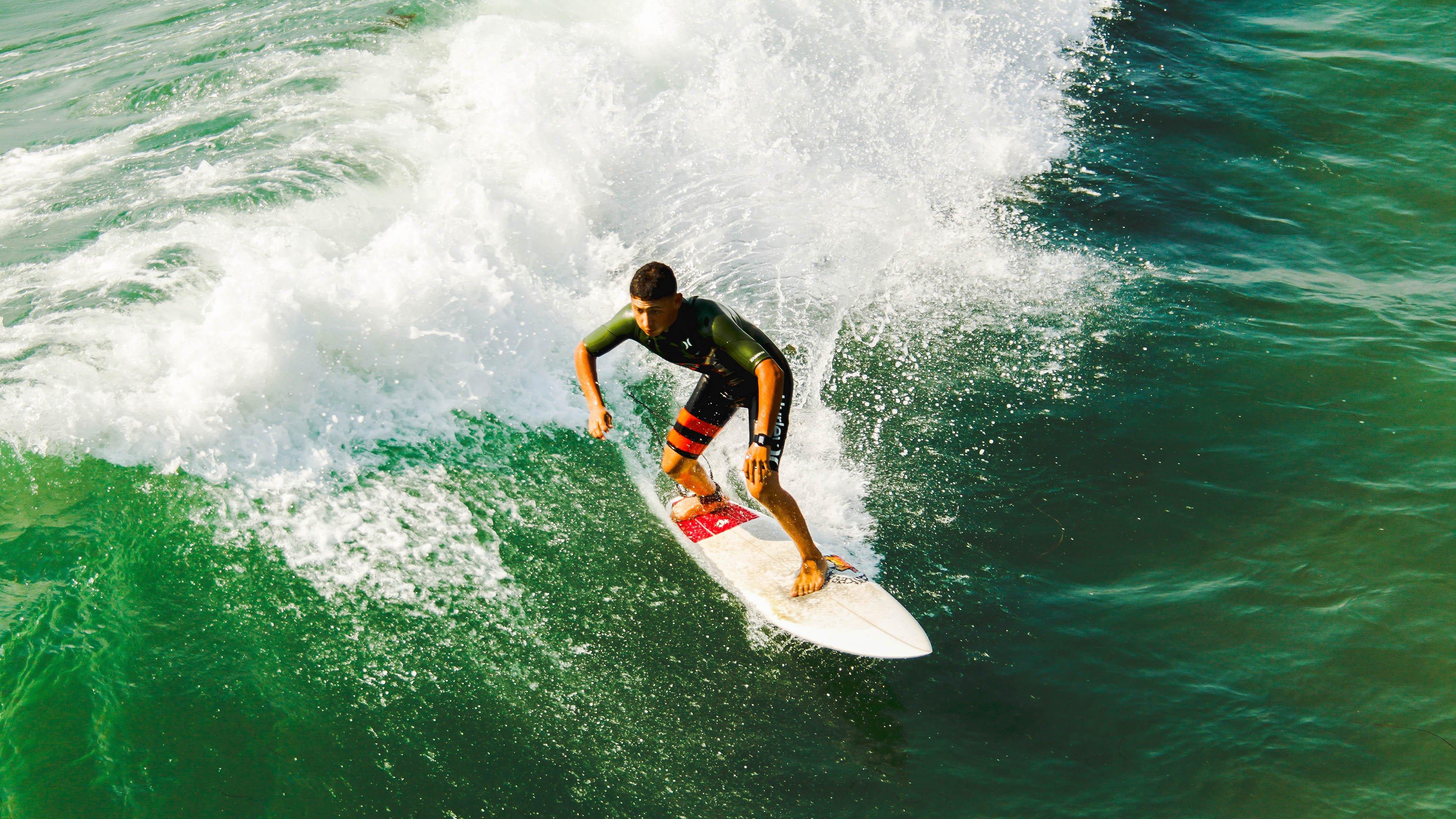 激烈角逐！全国田径锦标赛4×100米接力赛上演巅峰对决