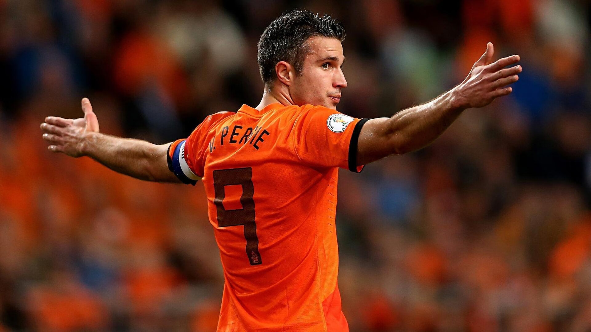 杏彩体育：意甲争冠白热化，国际米兰紧咬尤文图斯，米兰双雄上演